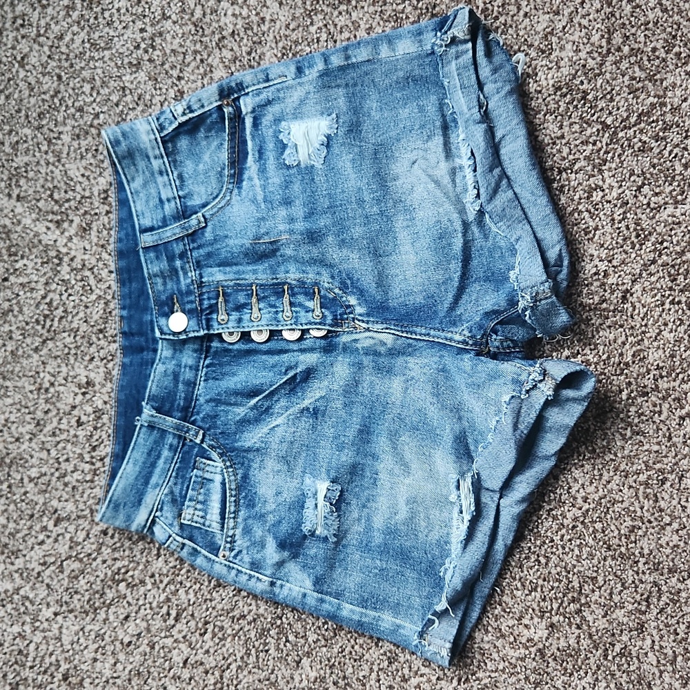 Hapcope Distressed Jean Short